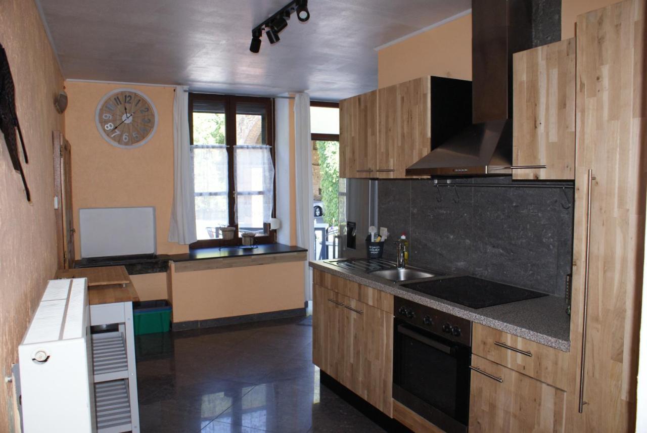 Cafe Du Pecheurs Villa Буйон Екстериор снимка