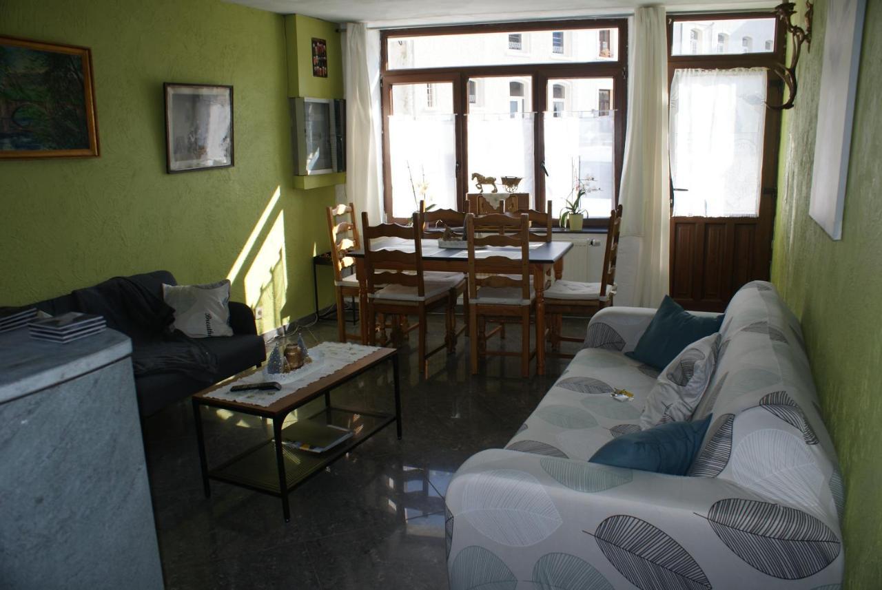 Cafe Du Pecheurs Villa Буйон Екстериор снимка